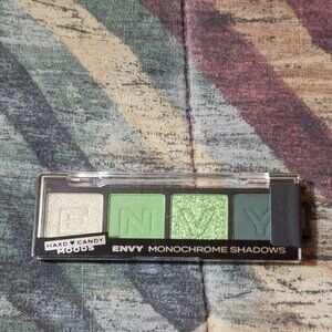 Hard Candy Moods “Envy” Monochrome Eyeshadow Palette | NEW & Sealed 💚✨